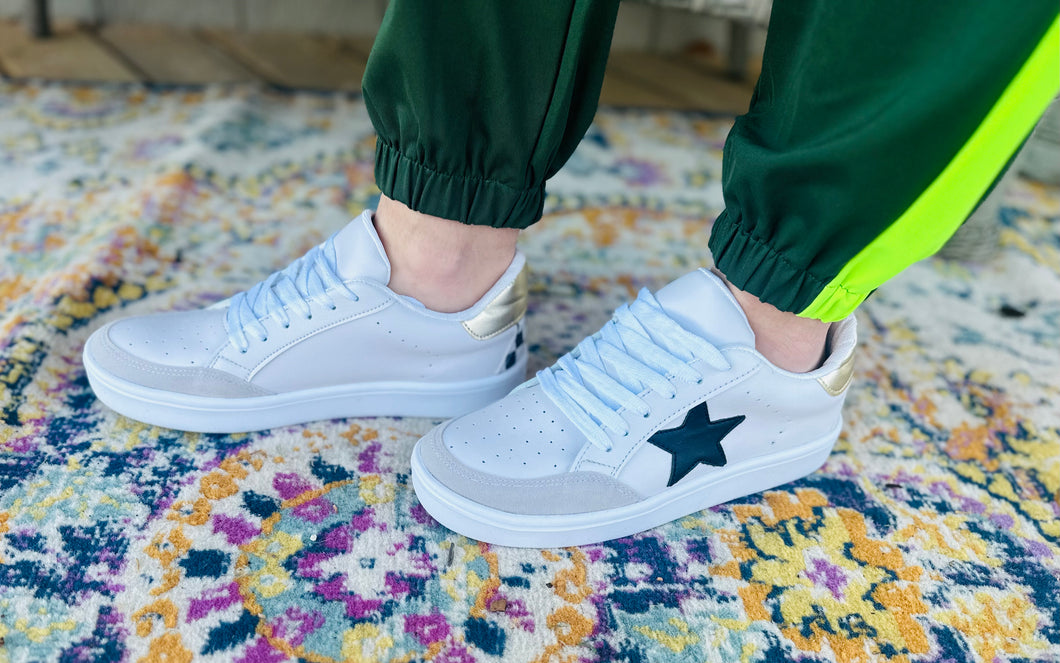 Star Sneakers Checker