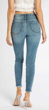 Mid Button Fly Distressed Cropped Kancan Jeans